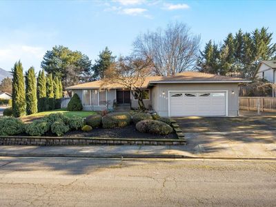 2740 Prescott St, Medford, OR, 97504