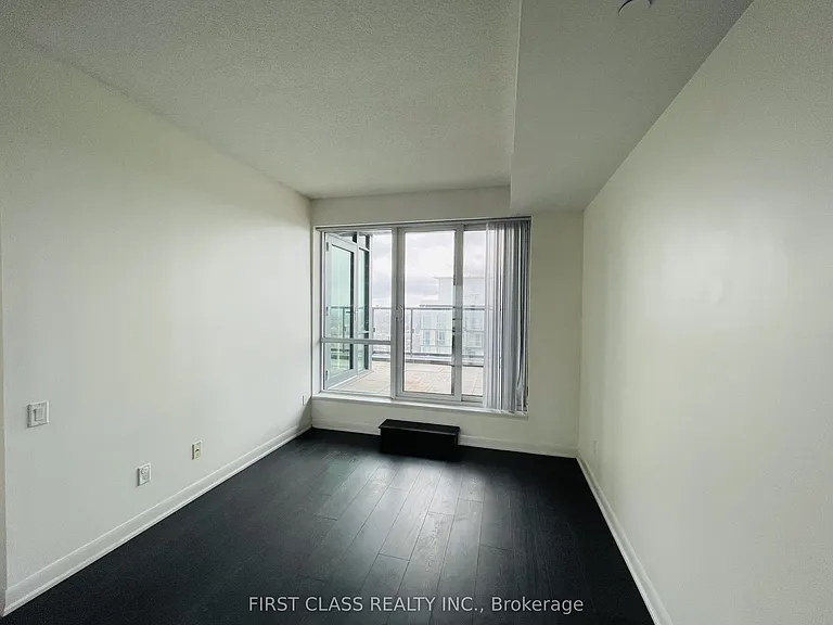 5168 Yonge St #Penthouse 305 — Photo 12
