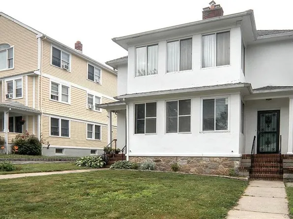 29 Woodbury Avenue, Norwalk, CT 06850