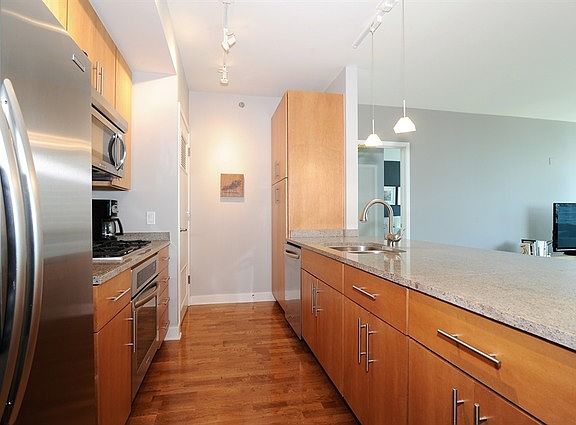 3rd image of 505 N McClurg Ct APT 2801