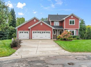 7731 Highpointe Rd, Woodbury, MN 55125