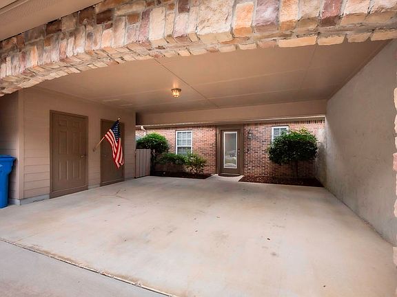 2nd image of 3651 Brass Lantern Way