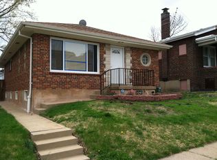 1042 Hornsby Ave, Saint Louis, MO 63147