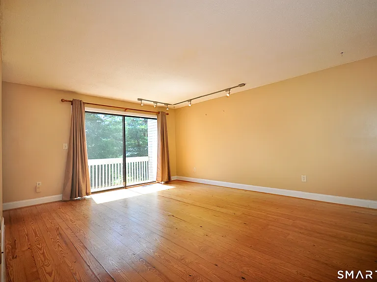349 Allen Rd #10A — Photo 7