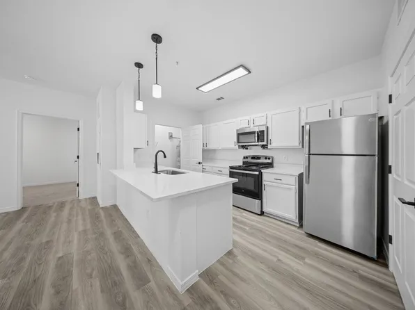 INDEPENDENCE PLACE EL PASO