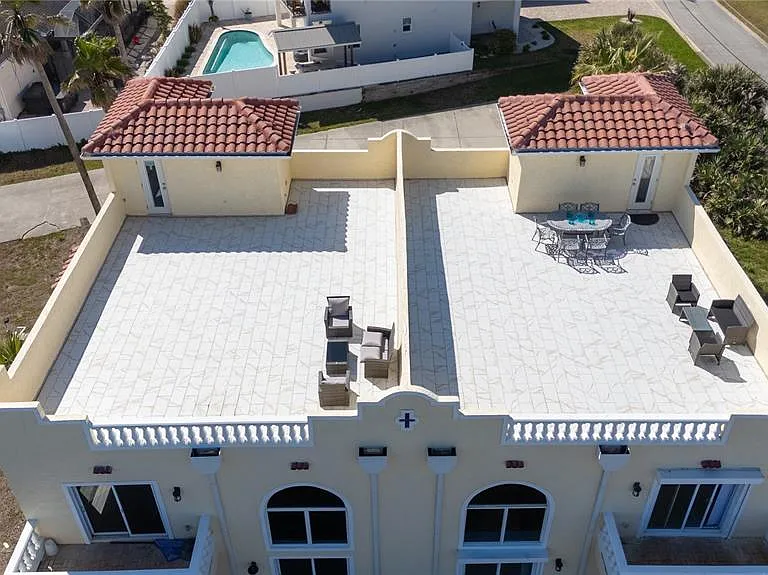 3074 Ocean Shore Blvd — Photo 4
