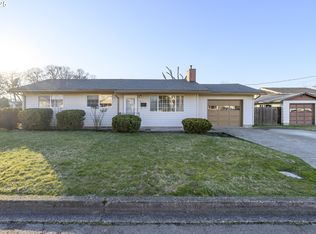 915 S Pacific St, Newberg, OR 97132