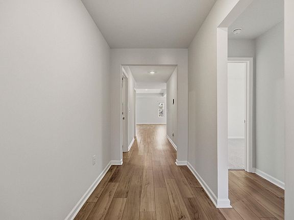 4th image of 2063 Maggie Acres Rd