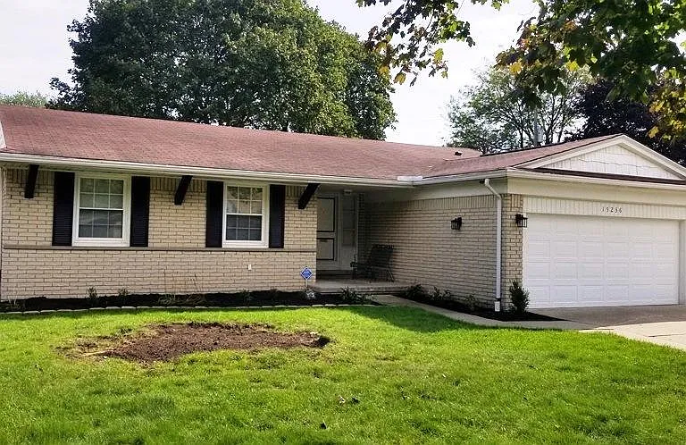 15236 Willowbrook Ln — Photo 4