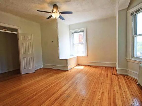 4th image of 166 W Coulter St APT 2