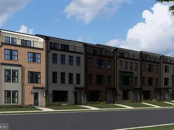 13721 Aviation Pl, Herndon, VA 20171