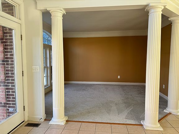 5th image of 43155 Scenic Creek Way