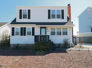 1 Jonathan Dr, Manahawkin, NJ 08050