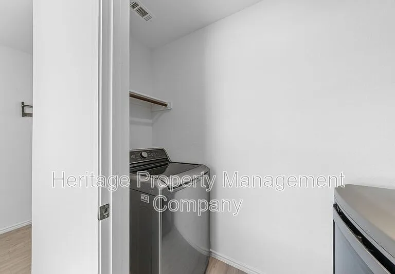 9015 Sumners Wise — Photo 25
