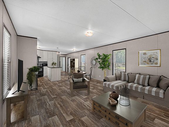 4th image of 23602 Saxon Way