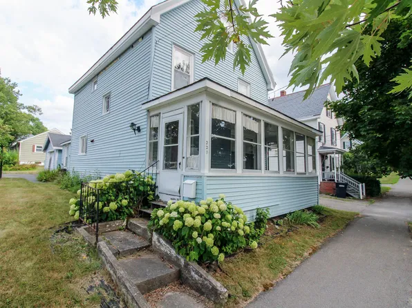 221 Third Street, Bangor, ME 04401