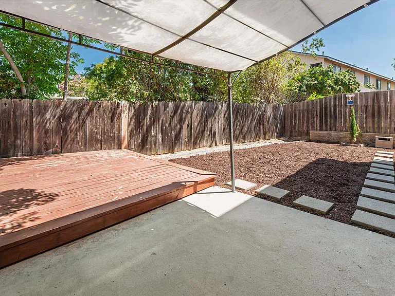 477 Calle Elegante — Photo 18