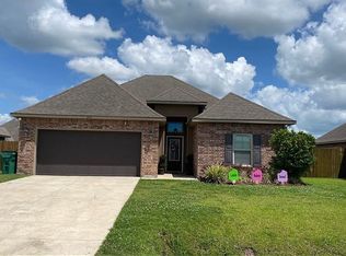 240 Harvest Ct, Thibodaux, LA 70301