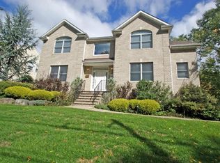 210 Shunpike Rd, Short Hills, NJ 07078