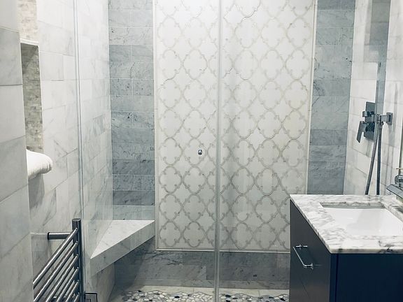 5th image of 233 E 70th St APT 10P