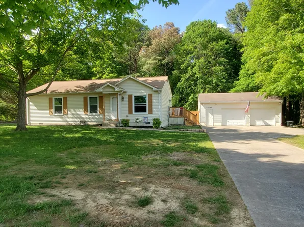 2774 Bellar Rd, Greenbrier, TN 37073