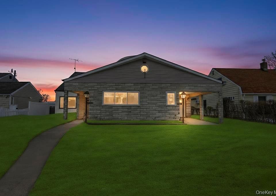 1st image of 21 Clay Lane