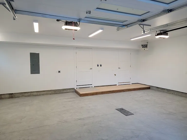 109 W Spruce St #4 — Photo 4