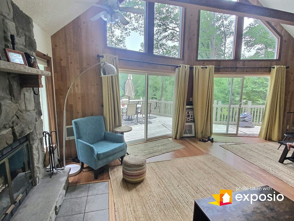 1st image of 114 Fawn Lake Dr