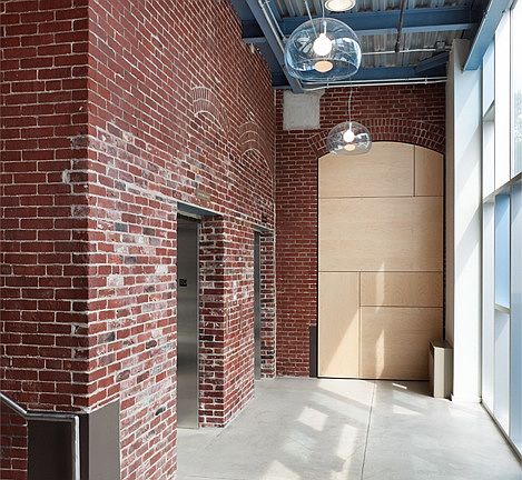 4th image of 1714 Memphis St APT 205