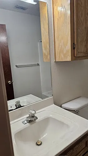 1810 Lexington Cir #2 Photo 1