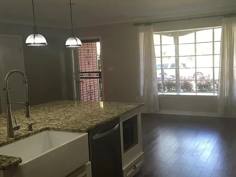 5635 S Madison Ave — Photo 5