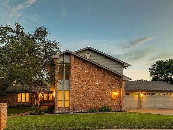 3rd image of 6303 Southern Hills Pl