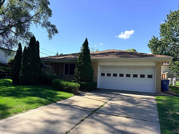4th image of 31225 Frank Dr
