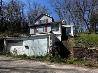 116 Lincoln Ave, Bentleyville, PA 15314