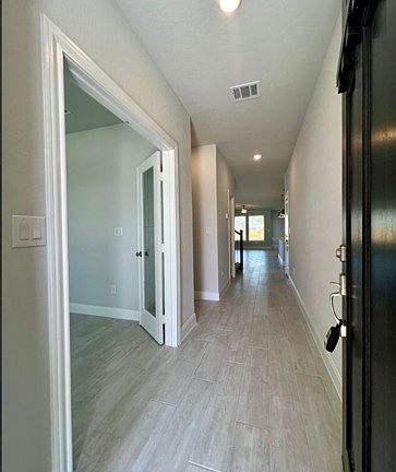 3rd image of 2602 Vistablue Ln