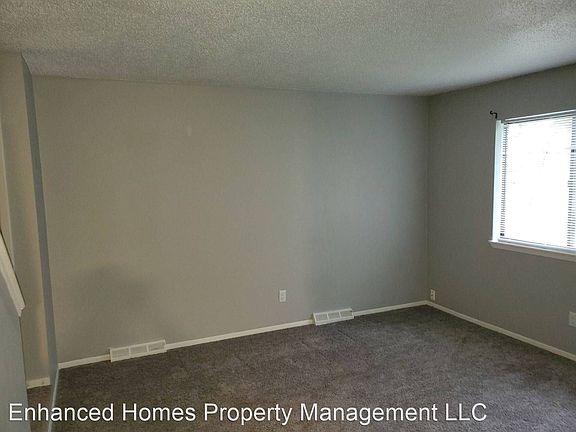 4th image of 3209 Schuetzen Ln #3215