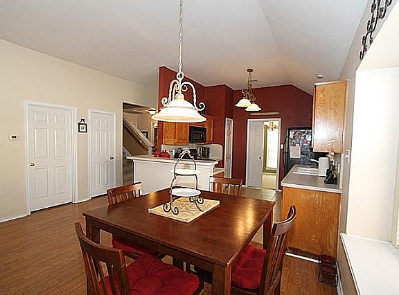 5th image of 1437 Stella Dr