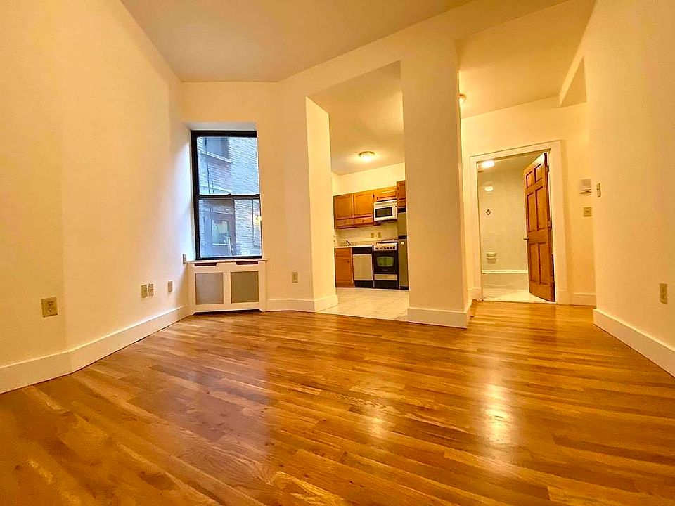 1st image of 244 W 109th St #1B2