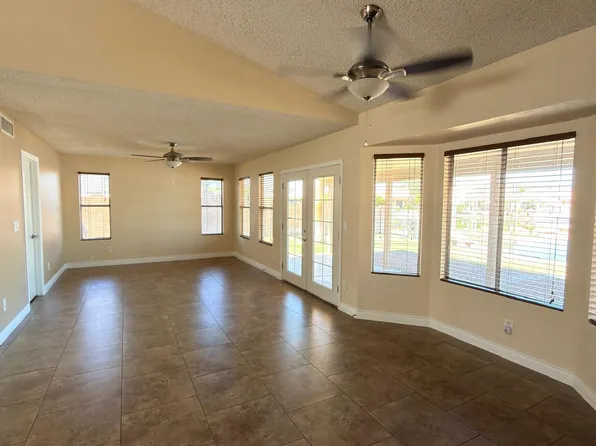 11208 W Ivory Ln, Avondale, AZ 85392