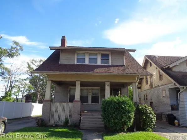 31 Geneva St, Highland Park, MI 48203