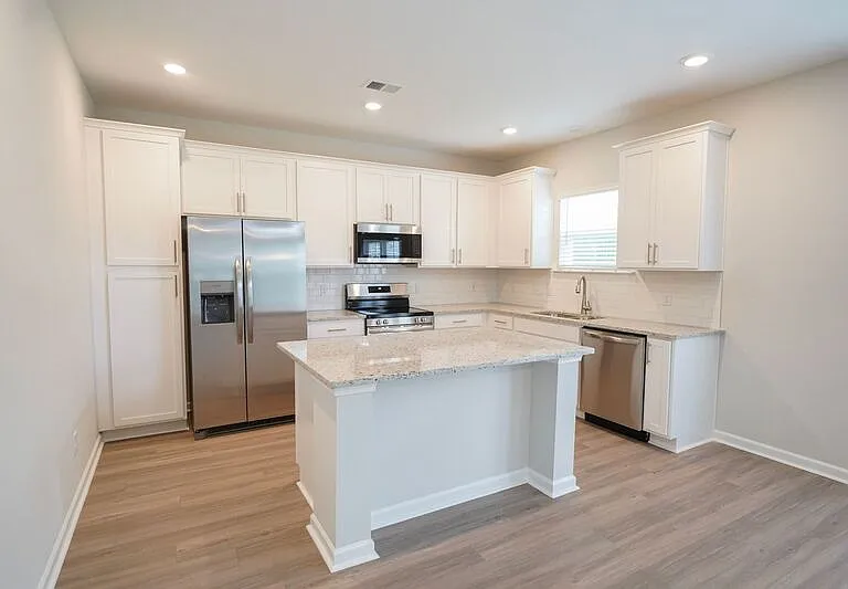 44 Jazz Dr — Photo 13