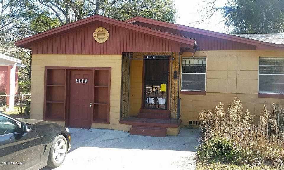 1st image of 4132 LOCKHART Drive N