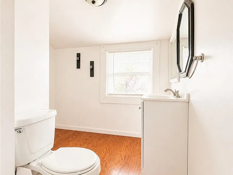 3225 Belden Pl — Photo 19