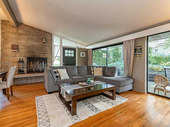 5th image of 1890 Churchwood Dr