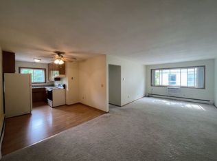 400 6th Ave SE APT 23, Minneapolis, MN 55414