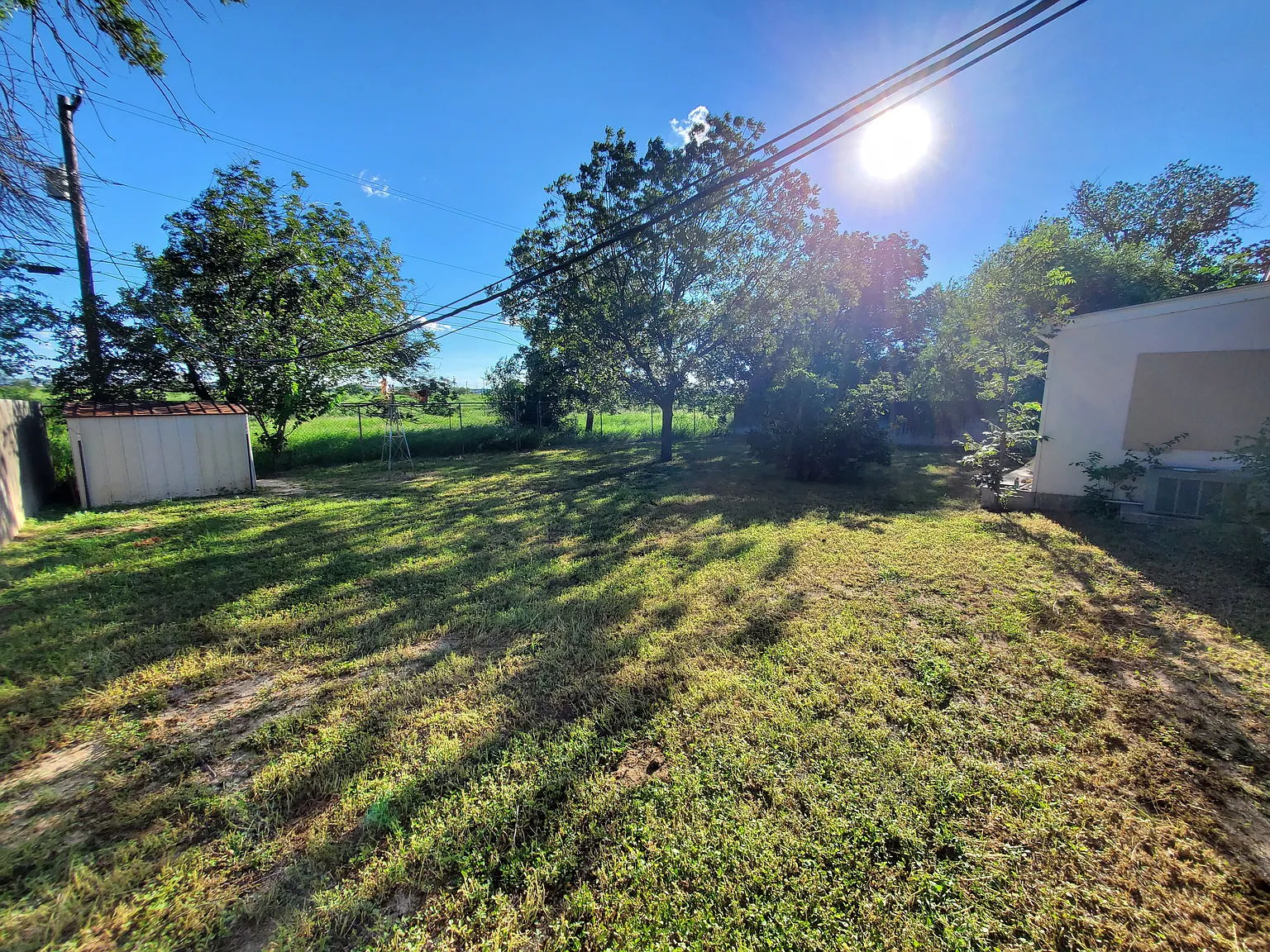 3 bed, 1289 sqft, $1,600 — Photo 3