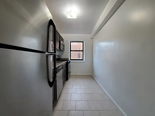 Rented by Living New York | media 8