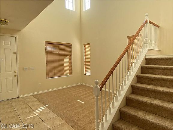 4th image of 8327 Ivy Leaf St