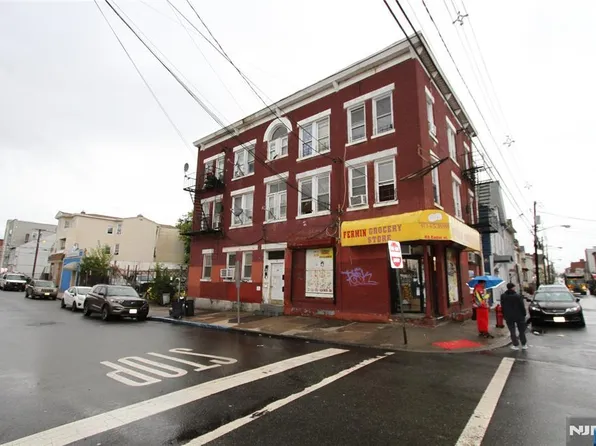 502 Summer St, Paterson, NJ 07501