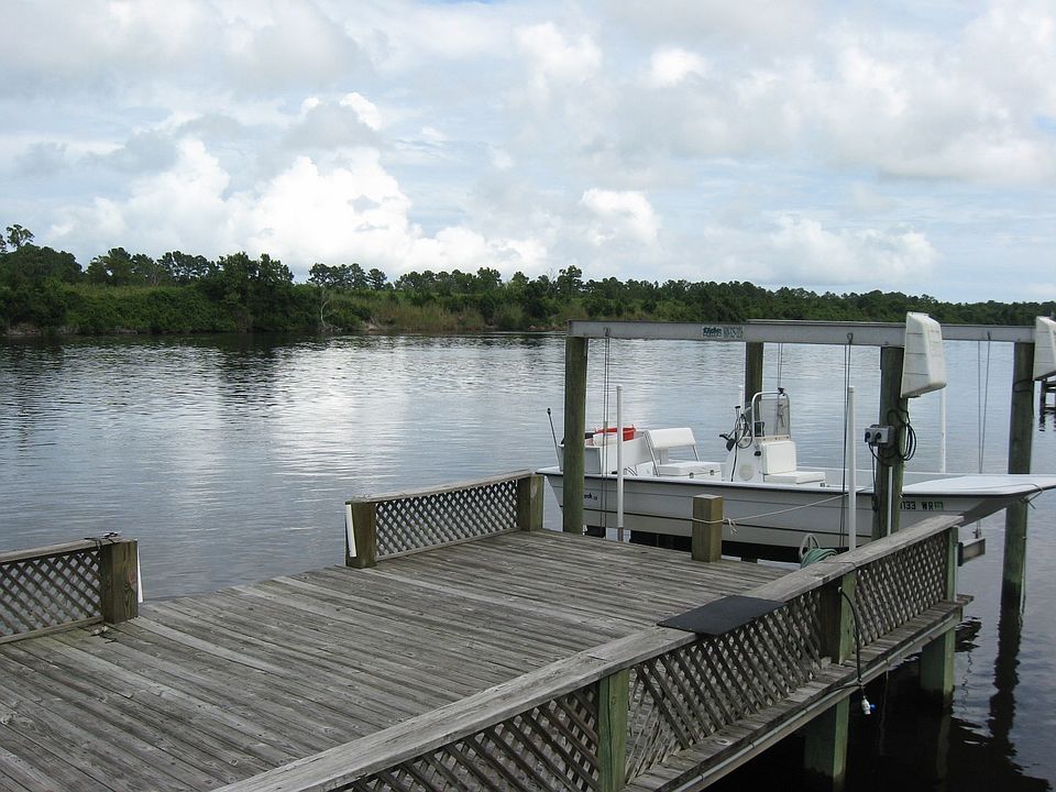 1st image of 822 Sea Gate Dr